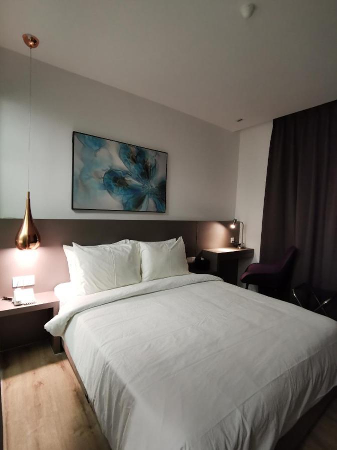 Otel Hotel Сибу Экстерьер фото